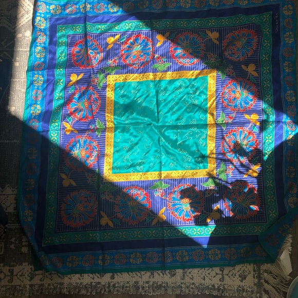 Oscar de la Renta scarf gold red blue teal - Picture 3 of 5